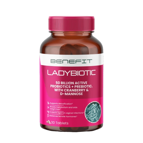 Бутилка LADYBIOTIC на BENEFIT NUTRITIONS с капачка, подходяща за йогурт или напитка, с бели и зелени елементи.